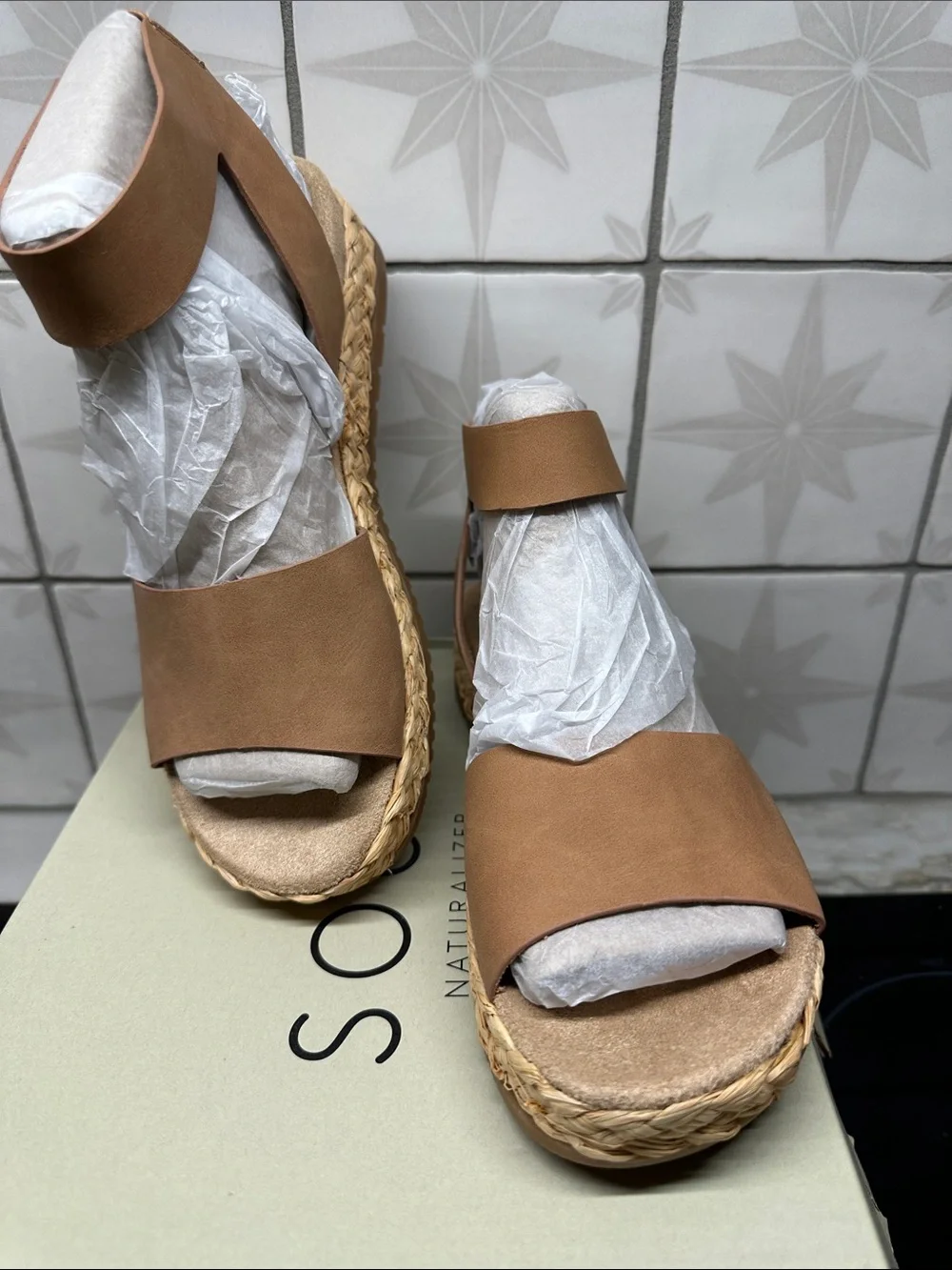 SOUL by NaturalizerWomen’s Tan Espadrille Wedge Sandals - Deara Size 6.5 NIB